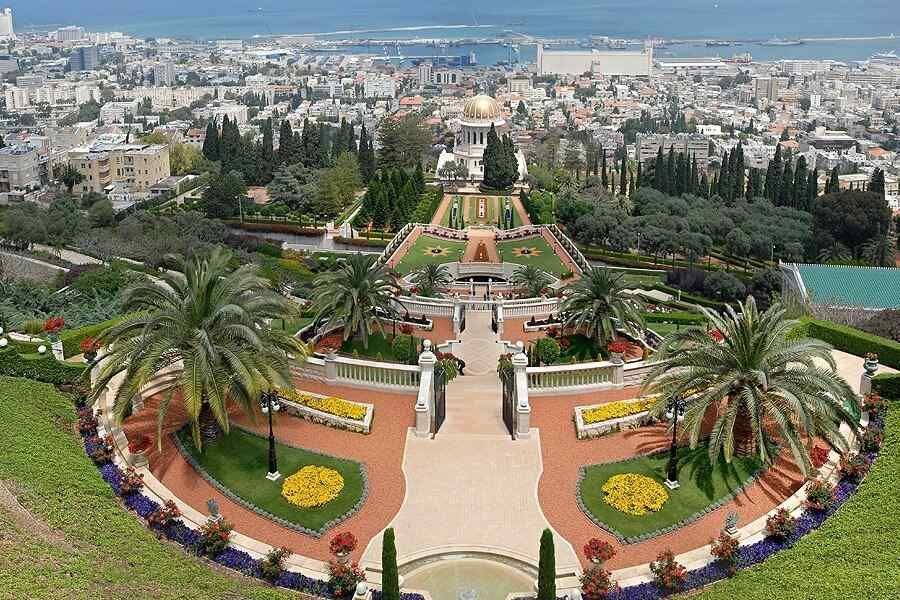 הגנים הבאיים