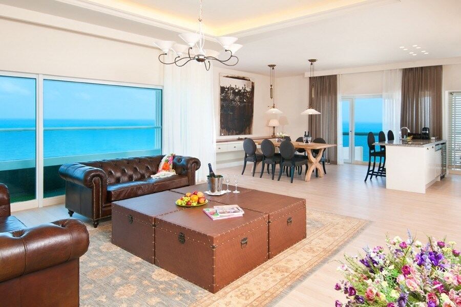 herods-tel-aviv-presidential-suite-4.jpg